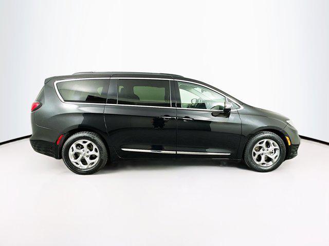 used 2023 Chrysler Pacifica car, priced at $28,289