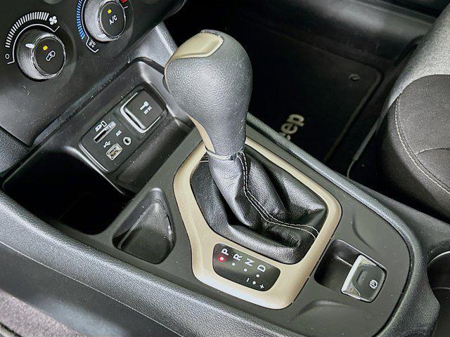 used 2016 Jeep Cherokee car, priced at $10,599
