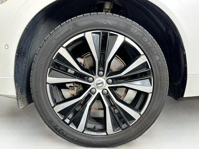 used 2024 Volvo XC60 car, priced at $33,597