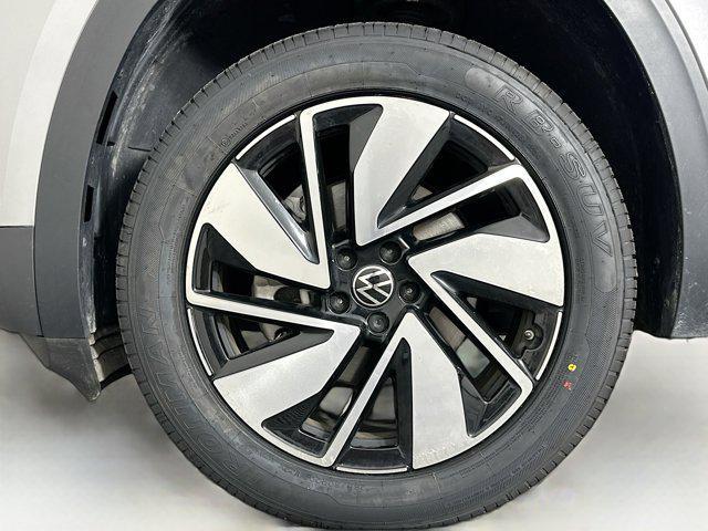 used 2024 Volkswagen Atlas car, priced at $30,597