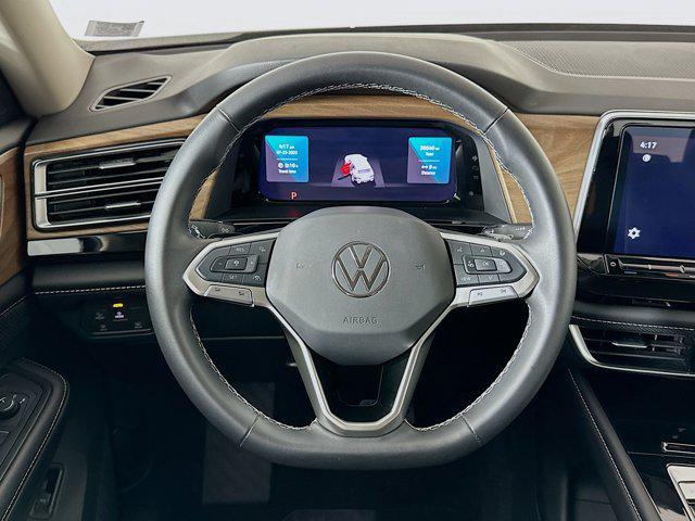 used 2024 Volkswagen Atlas car, priced at $30,597