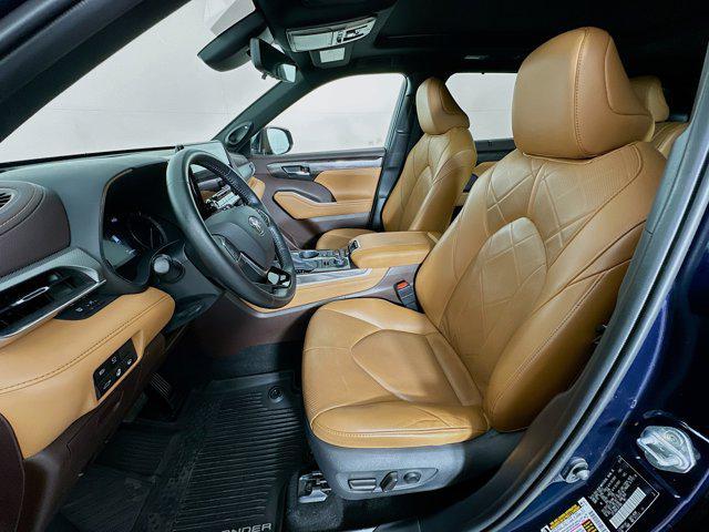 used 2020 Toyota Highlander car, priced at $33,597