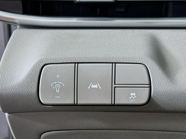 used 2022 Hyundai Elantra car, priced at $18,797