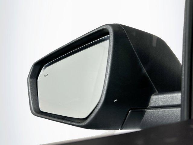 used 2024 Chevrolet Equinox car, priced at $18,996