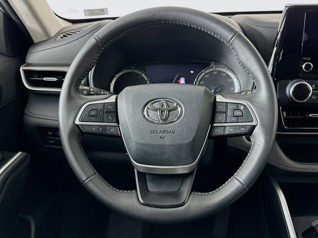 used 2024 Toyota Highlander car, priced at $36,689