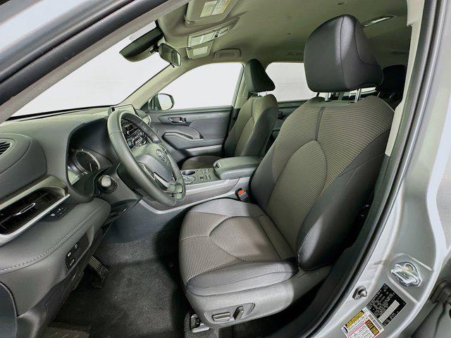 used 2024 Toyota Highlander car, priced at $36,689