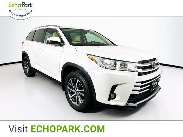 used 2019 Toyota Highlander car, priced at $26,599