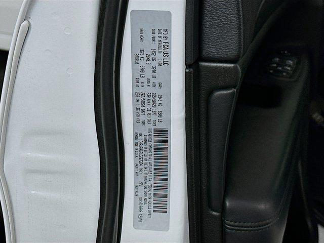 used 2020 Jeep Grand Cherokee car, priced at $23,797