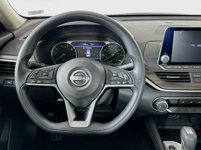 used 2023 Nissan Altima car, priced at $21,789