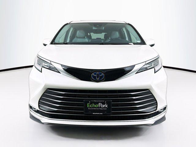 used 2021 Toyota Sienna car, priced at $34,299