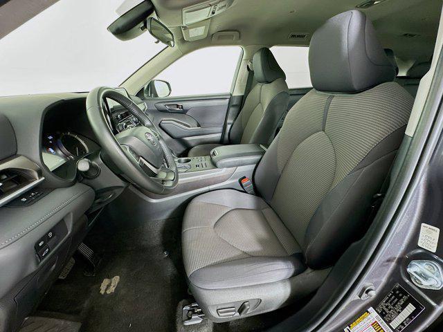 used 2024 Toyota Highlander car, priced at $38,797