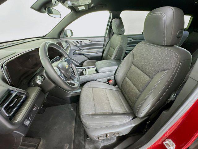 used 2024 Chevrolet Traverse car, priced at $34,697