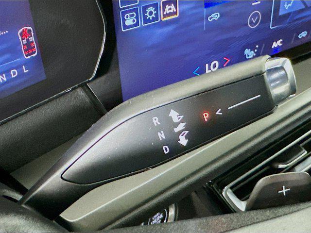 used 2024 Chevrolet Traverse car, priced at $34,697