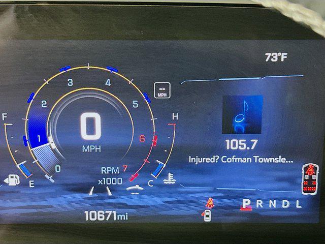 used 2024 Chevrolet Traverse car, priced at $34,697
