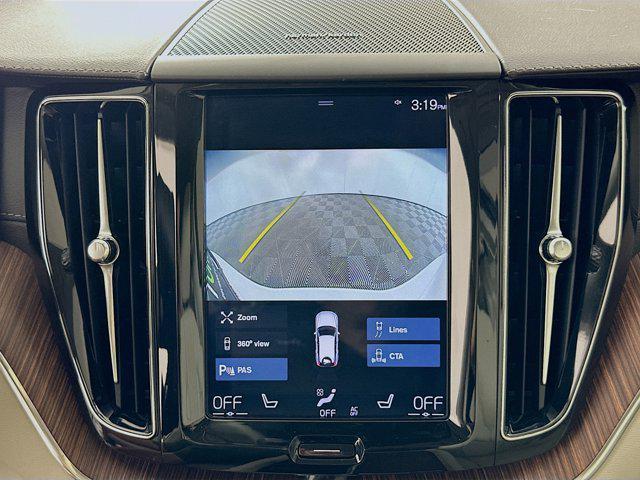 used 2020 Volvo XC60 car, priced at $26,297