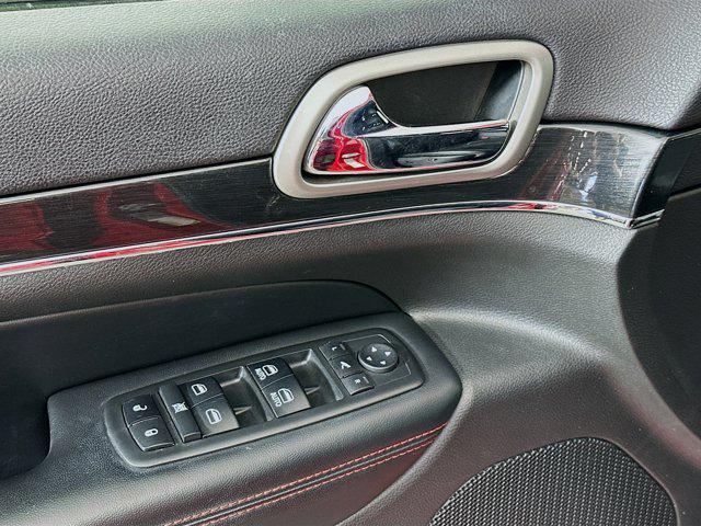 used 2017 Jeep Grand Cherokee car, priced at $15,699