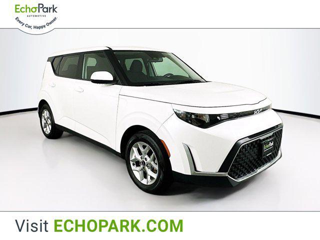 used 2023 Kia Soul car, priced at $14,247