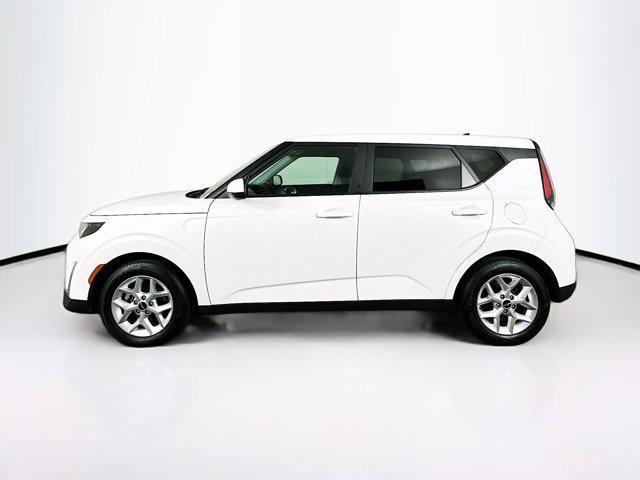used 2023 Kia Soul car, priced at $14,247