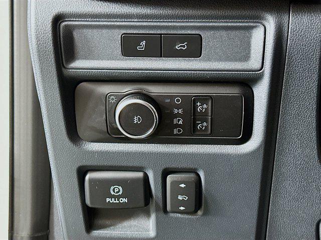 used 2023 Ford Expedition car, priced at $39,197