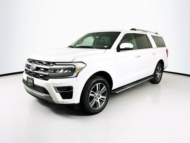 used 2023 Ford Expedition car, priced at $40,989