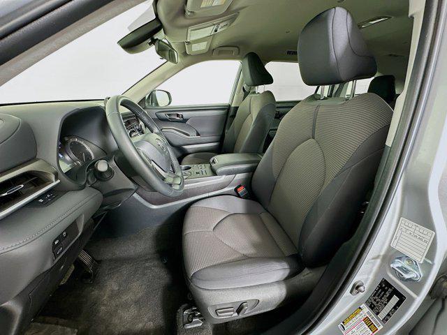 used 2024 Toyota Highlander car, priced at $37,589