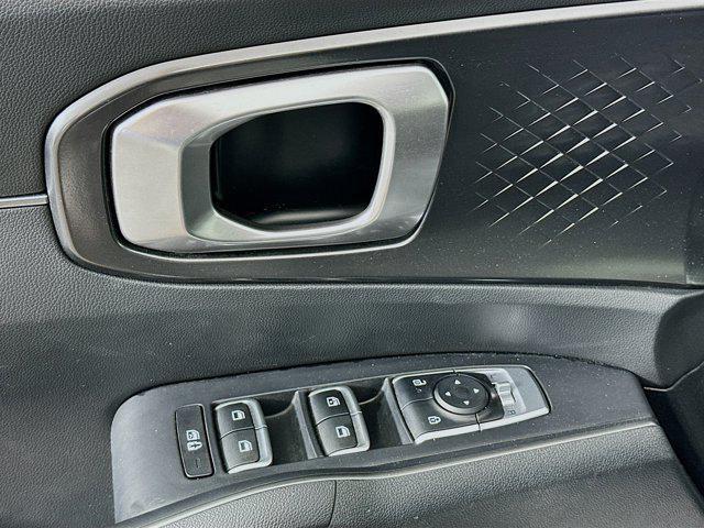used 2024 Kia Sorento car, priced at $28,197