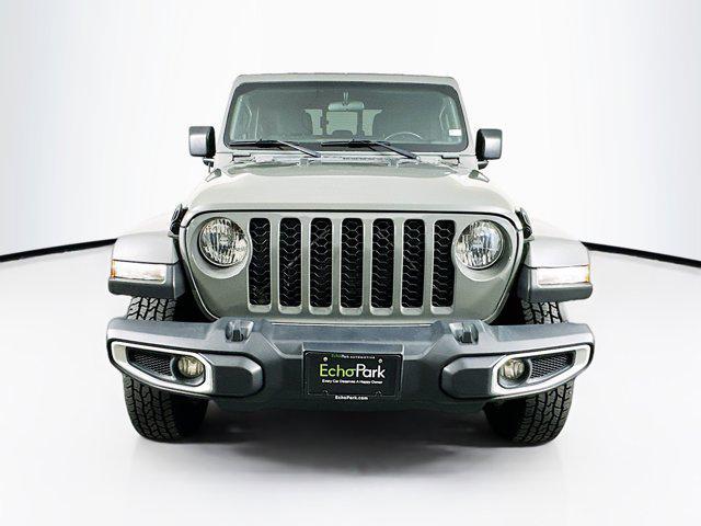 used 2021 Jeep Gladiator car, priced at $29,489