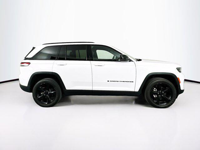 used 2023 Jeep Grand Cherokee car, priced at $29,697