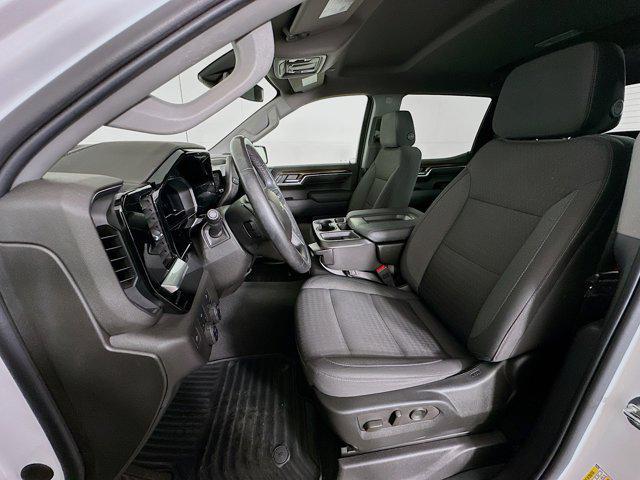 used 2022 Chevrolet Silverado 1500 car, priced at $33,597