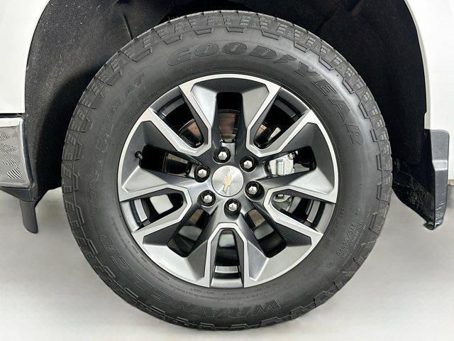 used 2022 Chevrolet Silverado 1500 car, priced at $33,597