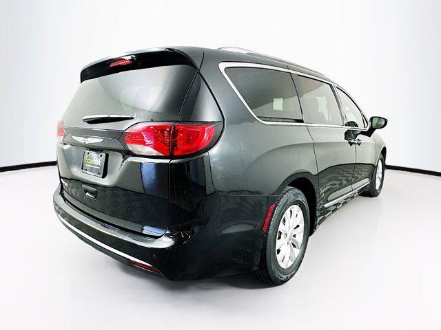 used 2019 Chrysler Pacifica car, priced at $12,299