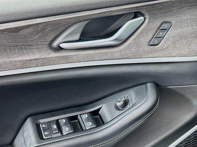 used 2023 Jeep Grand Cherokee 4xe car, priced at $29,397