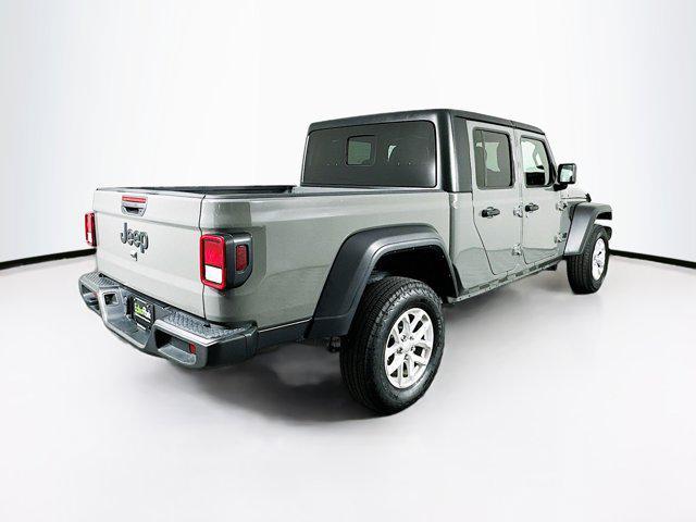 used 2023 Jeep Gladiator car, priced at $28,379