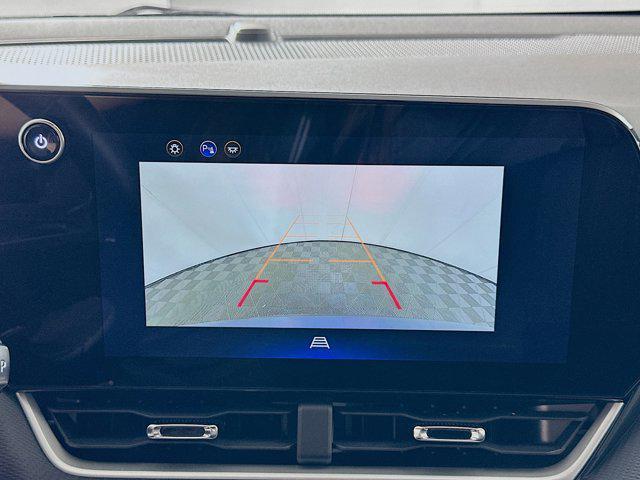 used 2025 Chevrolet Equinox car, priced at $22,997