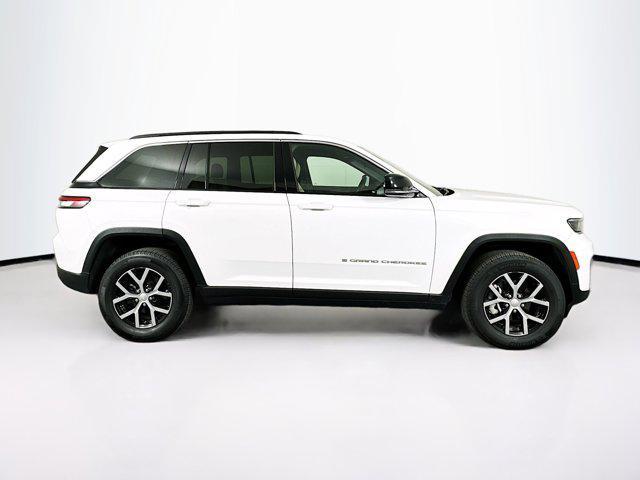 used 2024 Jeep Grand Cherokee car, priced at $30,996