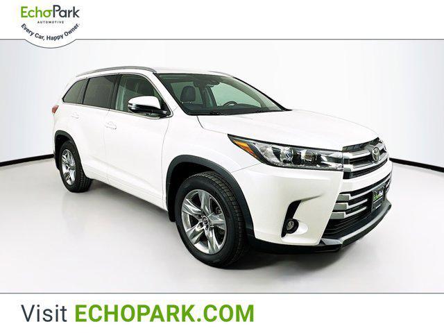 used 2019 Toyota Highlander car, priced at $29,799