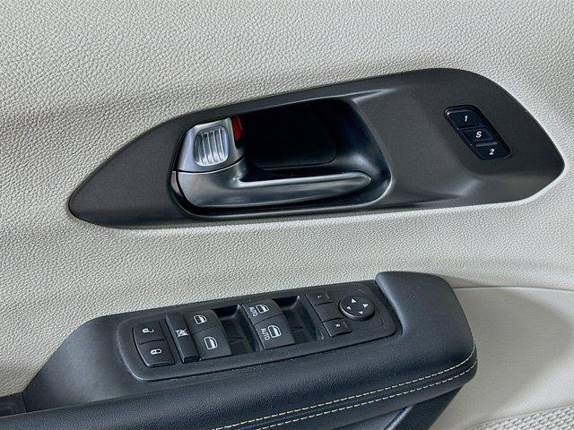 used 2023 Chrysler Pacifica car, priced at $24,597