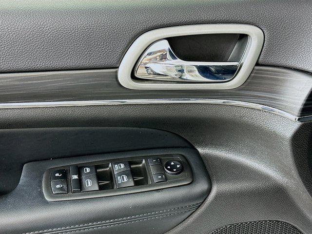 used 2021 Jeep Grand Cherokee car, priced at $24,496