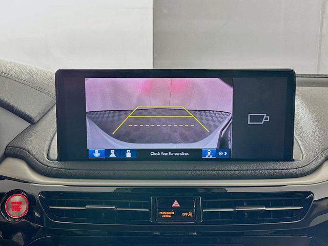 used 2025 Acura MDX car, priced at $44,996