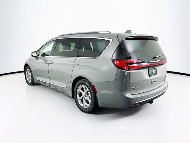 used 2021 Chrysler Pacifica Hybrid car, priced at $27,989