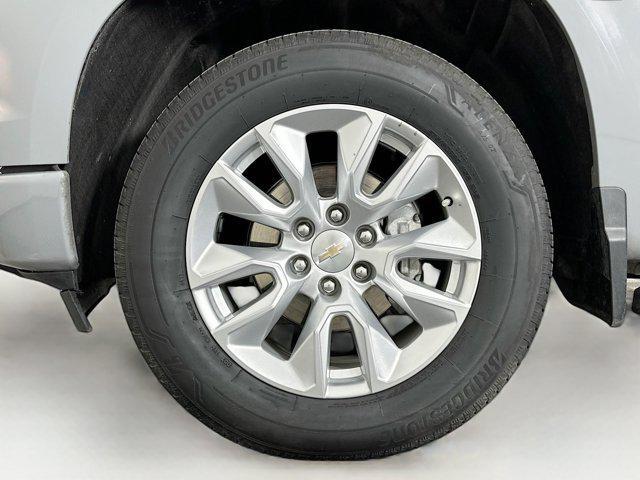 used 2024 Chevrolet Silverado 1500 car, priced at $32,697