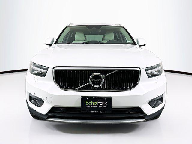 used 2022 Volvo XC40 car, priced at $27,197