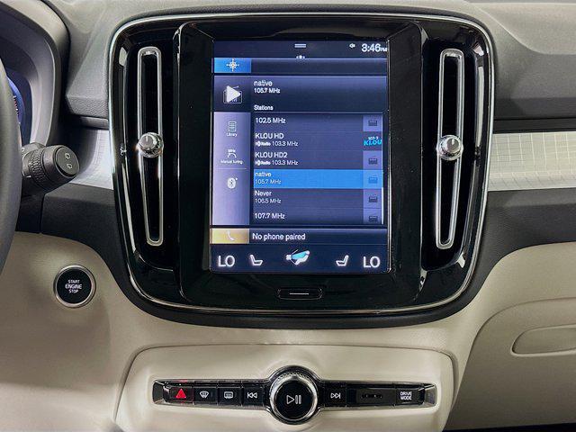 used 2022 Volvo XC40 car, priced at $27,197
