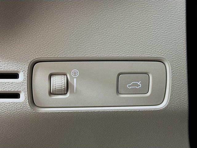 used 2022 Volvo XC40 car, priced at $27,197