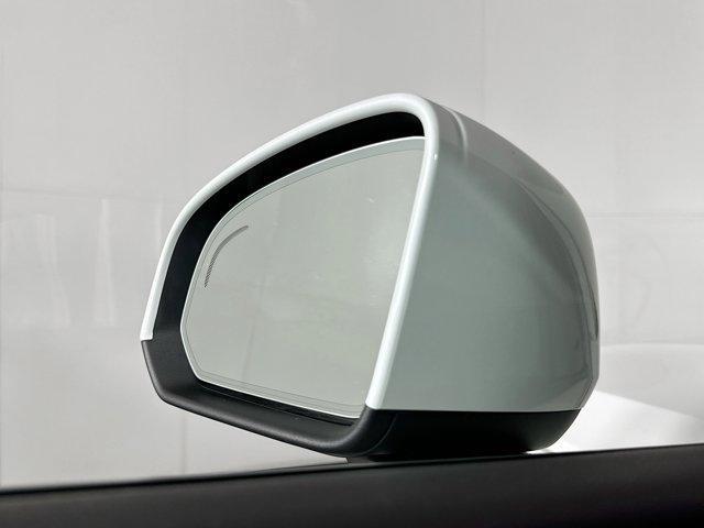 used 2022 Volvo XC40 car, priced at $27,197