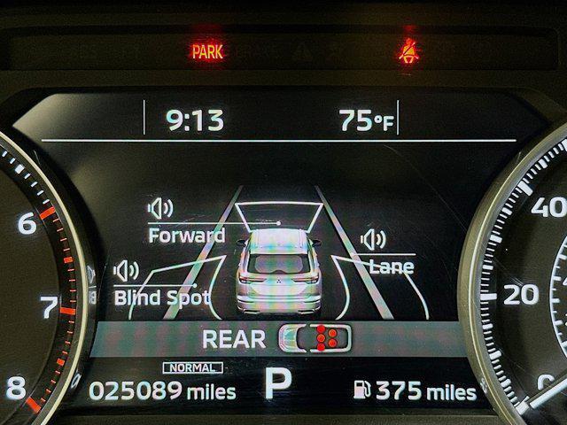 used 2024 Mitsubishi Outlander car, priced at $23,496