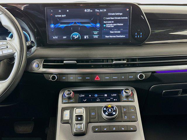 used 2024 Hyundai Palisade car, priced at $38,997
