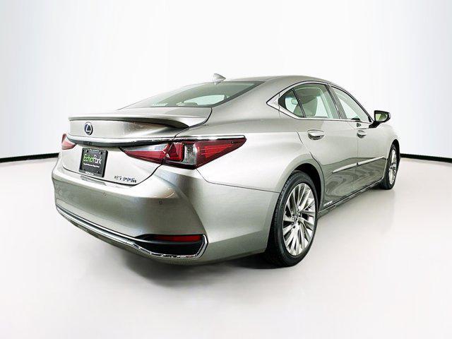 used 2019 Lexus ES 300h car, priced at $27,499
