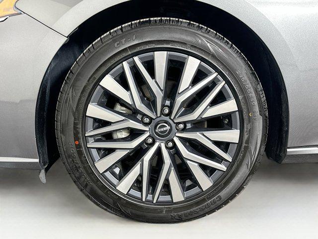 used 2023 Nissan Altima car, priced at $17,996
