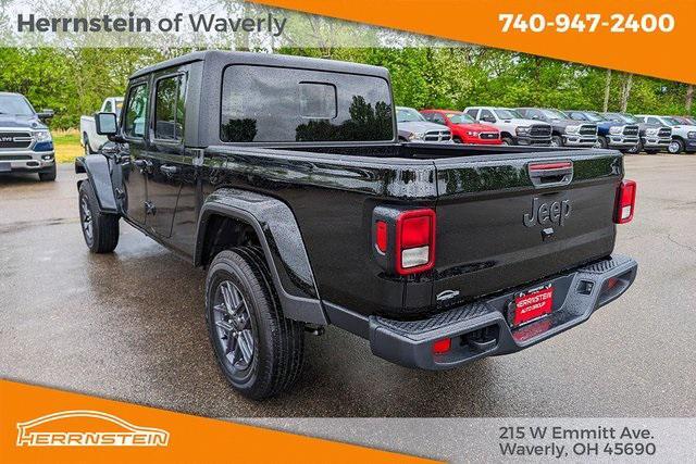 new 2024 Jeep Gladiator car, priced at $46,185